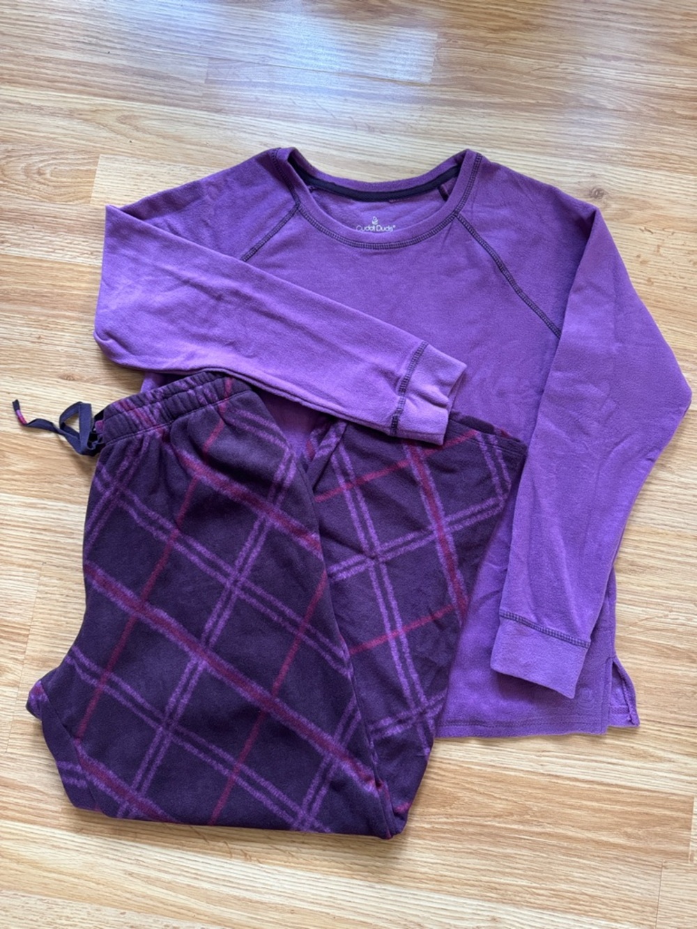 NWT 🔅 CuddleDuds Long-Sleeve Pajama Set - Size MP